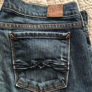 Women’s lucky brand jeans size 10/30 flare